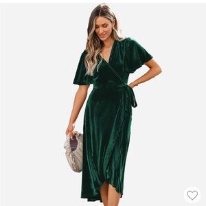 Cupshe Velvet Wrap Midi Dress in Deep Green